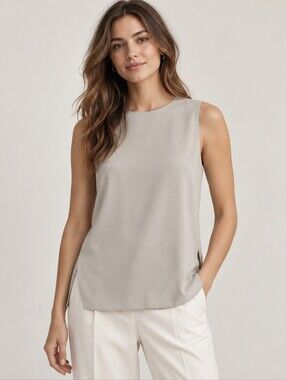 Vince Sleeveless Crewneck Camisole in Light Gray